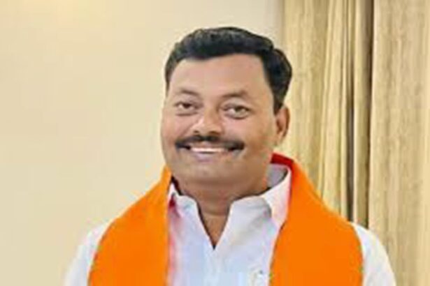 Lakhendra Paswan vs TN Minister